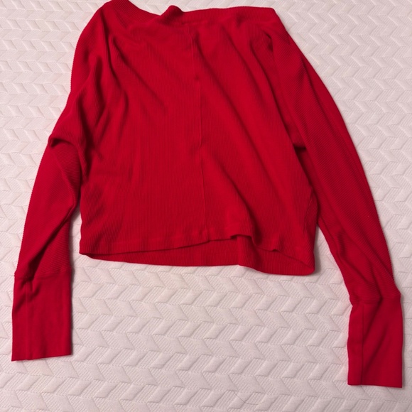 Off the shoulder Bobi top - Picture 2 of 4